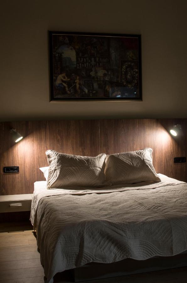K43 Rooms Belgrado Esterno foto